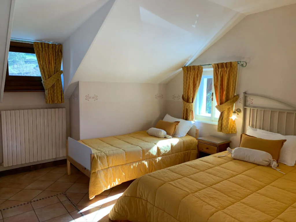 Twin Share Room 1