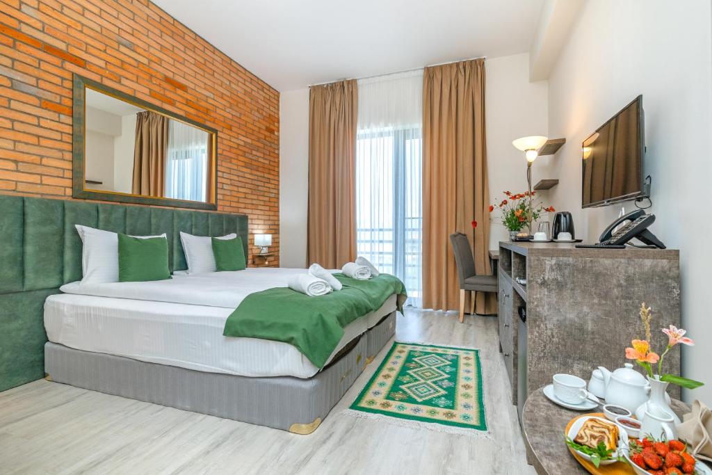 Twin Share Room 1